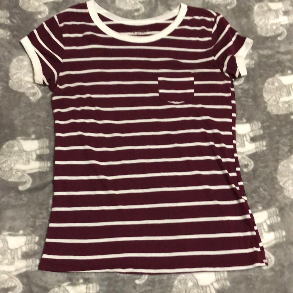 Women’s pocket t shirt